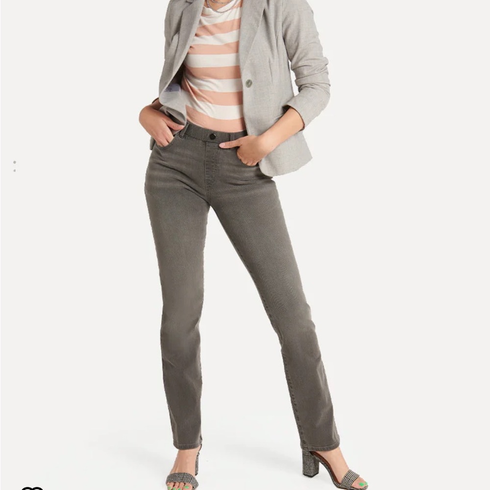 Betabrand gray neutral straight leg jeans
